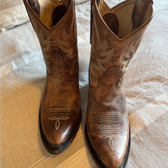 Tony Lama Shoes - Tony Lama Tan Leather Cowboy Boots 8.5